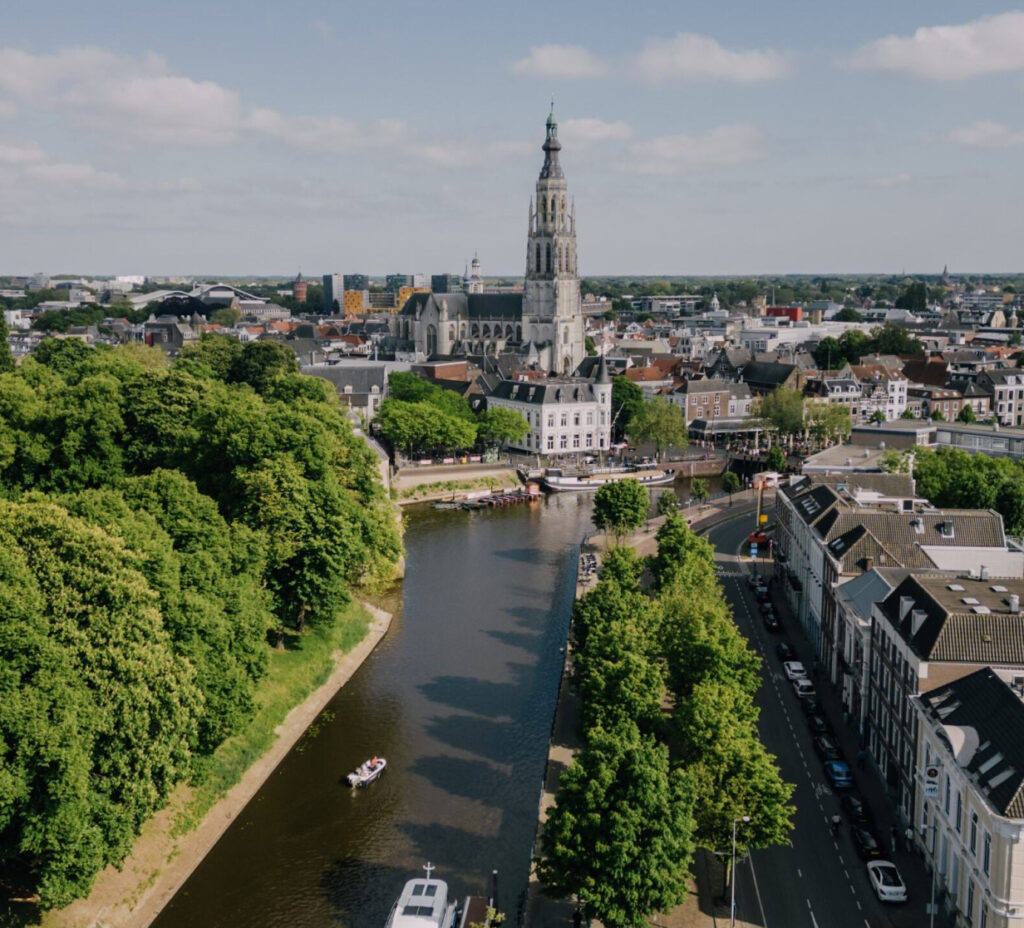 Varen in Haven van Breda